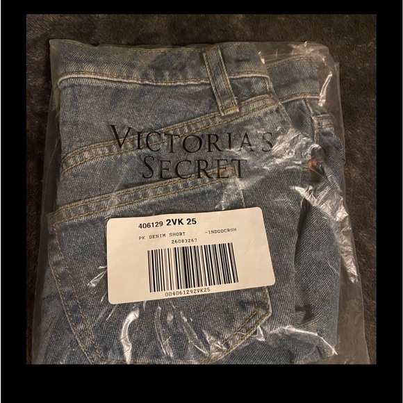 NEW PINK Brand high waisted raw hem denim shorts size 25. - Picture 2 of 10